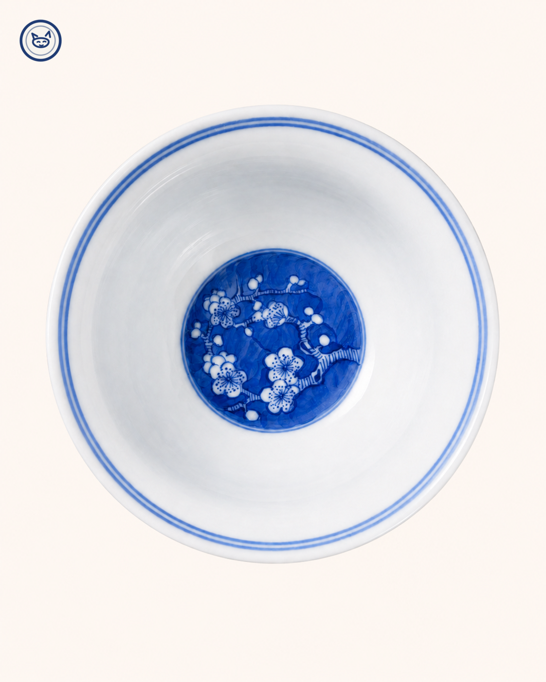 Blue-and-white ice-plum gaiwan, white prunus reserved on cobalt ground, Jingdezhen