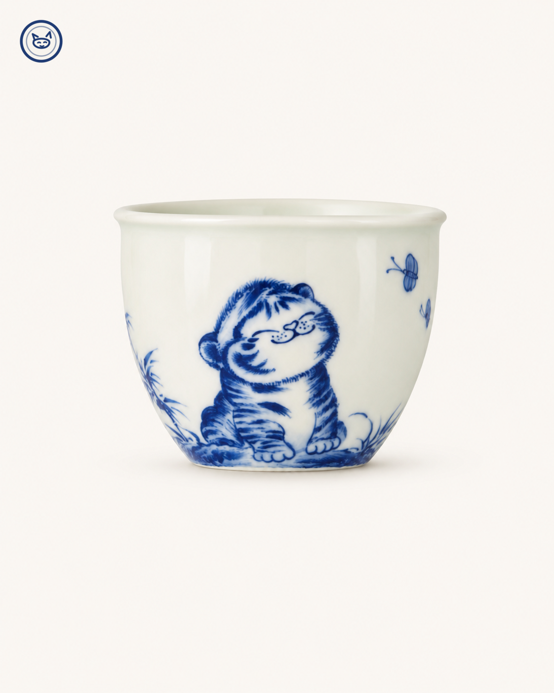 Blue-and-white tiger cub tea cup with bamboo, Jingdezhen